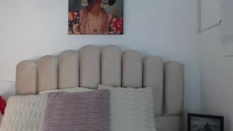 Samantha online show from November 6, 2025, 2:51 pm