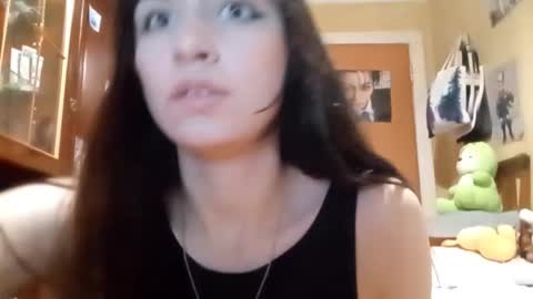 Mira online show from November 27, 2025, 4:31 pm