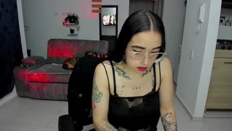 SARA online show from October 17, 2025, 1:09 am