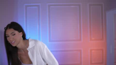 Sammi online show from April 23, 2026, 4:24 am