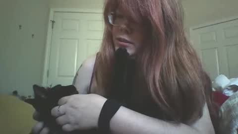 Snapshot of sammy_lyn chatting on June 5, 2026, 2:45 pm Sam online show from June 5, 2026, 2:45 pm