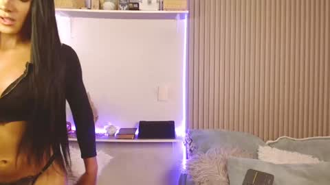 SAMMY  online show from February 1, 2025, 11:58 pm