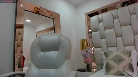 Sammy online show from November 19, 2025, 6:08 pm