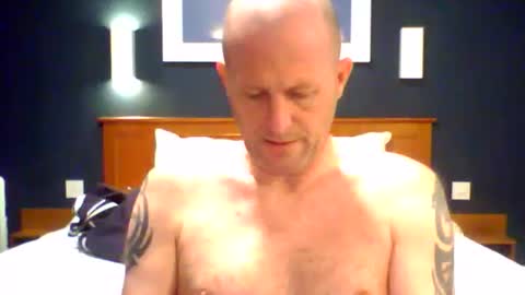 sammyb1821 online show from October 23, 2025, 11:42 am