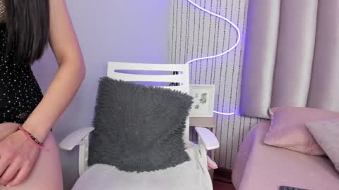 Samantha   online show from April 16, 2026, 3:07 am