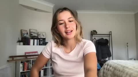 Sammy online show from June 11, 2026, 2:44 am