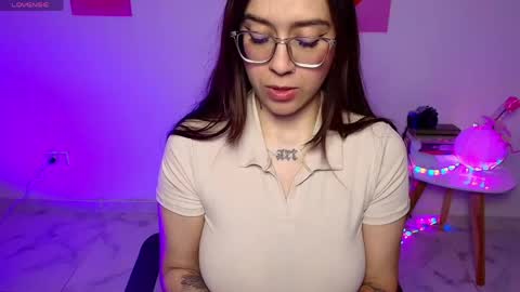 sampuckettbaby online show from April 24, 2026, 1:19 am