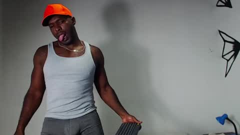 Snapshot of samsondauda chatting on February 12, 2025, 12:05 am samson dauda online show from February 12, 2025, 12:05 am