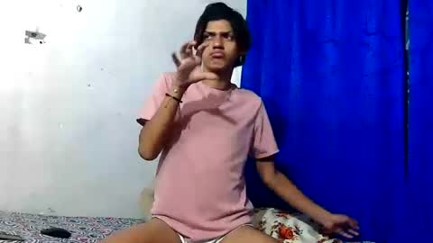 Snapshot of samuel_sincee chatting on July 2, 2026, 6:25 pm Samuel Sincee online show from July 2, 2026, 6:25 pm
