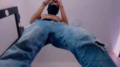   online show from December 16, 2024, 7:32 pm