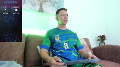 Samuel online show from January 19, 2025, 4:01 am