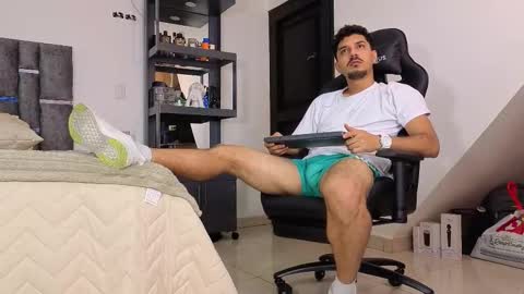  Samuel Coopper  online show from March 27, 2026, 9:58 pm