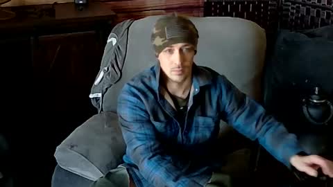 samueldixky online show from February 1, 2026, 6:06 pm