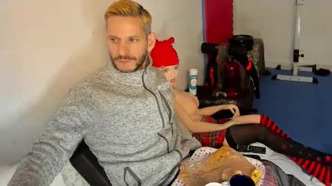 samuraijiu online show from December 17, 2025, 2:23 pm