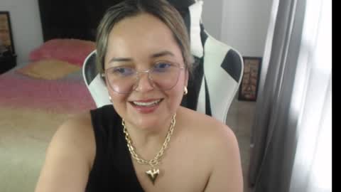 Snapshot of samy_vsn chatting on February 14, 2025, 8:26 pm samy_vsn online show from February 14, 2025, 8:26 pm