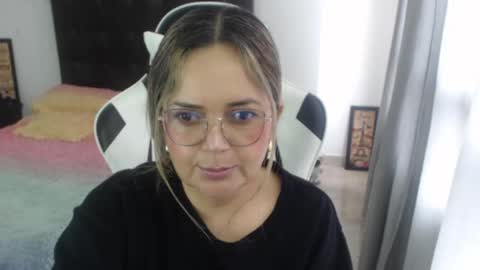 Snapshot of samy_vsn chatting on February 16, 2025, 4:42 pm samy_vsn online show from February 16, 2025, 4:42 pm