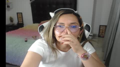 Snapshot of samy_vsn chatting on February 21, 2025, 2:06 am samy_vsn online show from February 21, 2025, 2:06 am