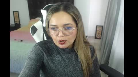 Snapshot of samy_vsn chatting on March 4, 2025, 6:29 pm samy_vsn online show from March 4, 2025, 6:29 pm