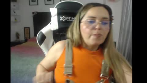 Snapshot of samy_vsn chatting on March 11, 2025, 9:37 pm samy_vsn online show from March 11, 2025, 9:37 pm