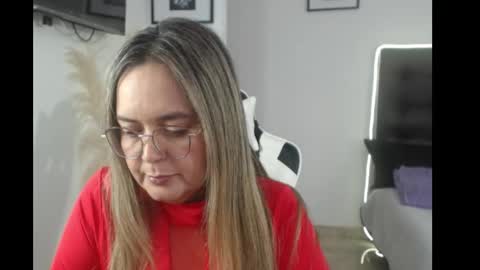 Snapshot of samy_vsn chatting on September 19, 2025, 7:14 pm samy_vsn online show from September 19, 2025, 7:14 pm