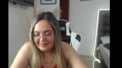 Snapshot of samy_vsn chatting on September 30, 2025, 6:46 pm samy_vsn online show from September 30, 2025, 6:46 pm