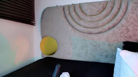 SAMY GREY... online show from February 20, 2026, 6:19 am