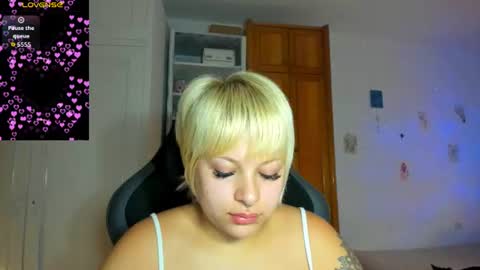 Snapshot of samymoon3 chatting on July 29, 2026, 6:00 am Samymoon online show from July 29, 2026, 6:00 am