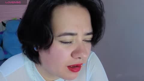 samythomas_t online show from February 25, 2026, 8:40 pm