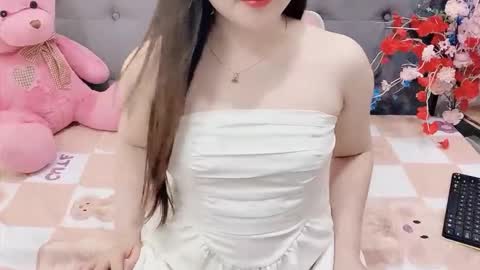 sanami_sian_ online show from November 14, 2025, 3:05 am