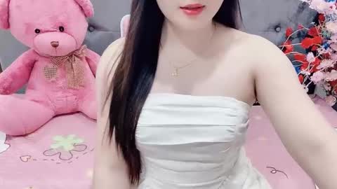 sanami_sian_ online show from November 21, 2025, 2:38 pm