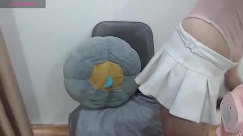 Snapshot of sanatokii chatting on October 18, 2025, 2:14 am Sana online show from October 18, 2025, 2:14 am