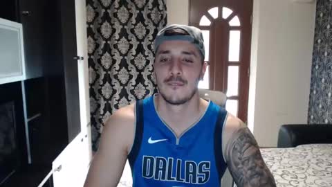 Snapshot of sanchezerik4 chatting on December 18, 2024, 9:36 am Sanchez Erik online show from December 18, 2024, 9:36 am