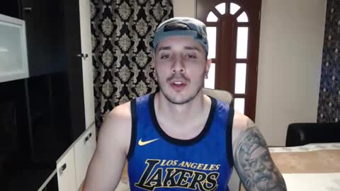 Snapshot of sanchezerik4 chatting on March 4, 2025, 8:35 am Sanchez Erik online show from March 4, 2025, 8:35 am