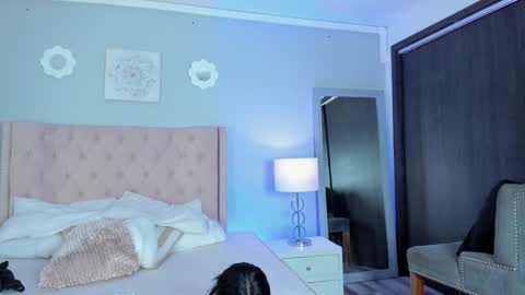 MilaSander online show from January 8, 2025, 12:49 am