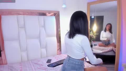 MilaSander online show from February 25, 2025, 9:24 pm