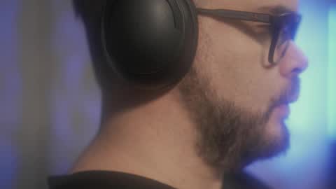 Sanders online show from March 7, 2026, 4:31 am