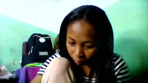 sandra1253099 online show from June 4, 2026, 5:35 am