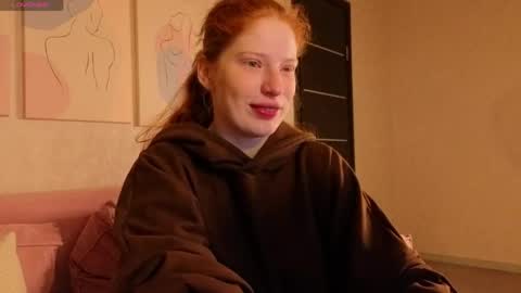Snapshot of sandra__wilson chatting on May 19, 2026, 1:33 am Sandra online show from May 19, 2026, 1:33 am