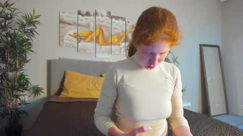 Snapshot of sandra__wilson chatting on June 2, 2026, 1:40 am Sandra online show from June 2, 2026, 1:40 am
