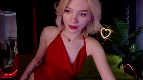 Snapshot of sandraboyl chatting on January 23, 2025, 4:30 am Sandy online show from January 23, 2025, 4:30 am