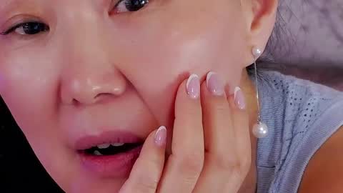 Sandra online show from June 3, 2026, 2:33 pm