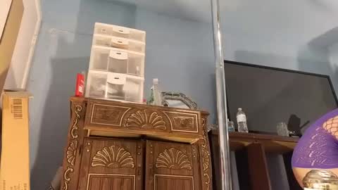 Sandra online show from September 17, 2025, 7:54 am