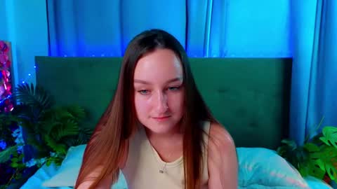 Sandra online show from May 25, 2026, 7:25 am