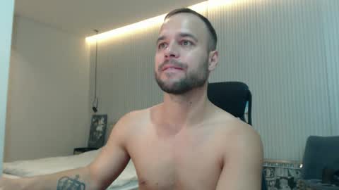 DeAlex online show from September 9, 2025, 8:58 am