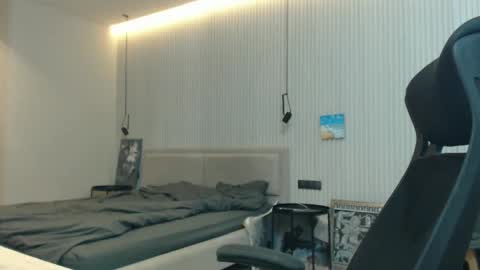 DeAlex online show from September 15, 2025, 9:09 am