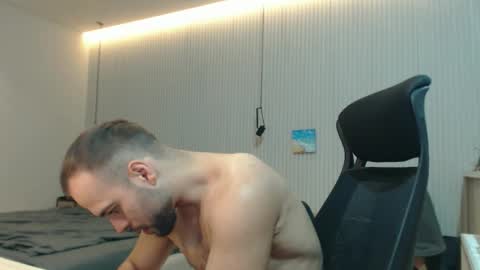 DeAlex online show from October 5, 2025, 10:24 am