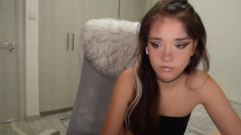 Sandy Nekochan online show from April 23, 2026, 4:53 pm