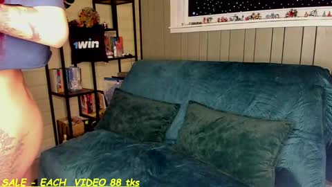 Sandy and Chris online show from February 28, 2025, 2:53 pm