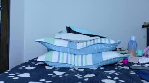 sandy online show from October 10, 2025, 10:31 pm