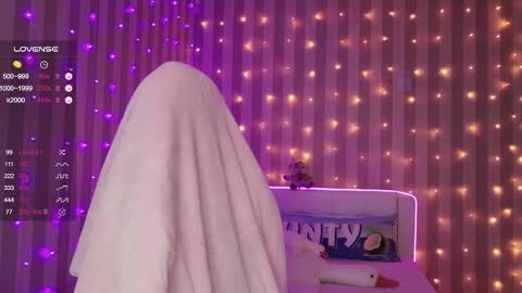 Sandy online show from March 8, 2025, 6:21 am